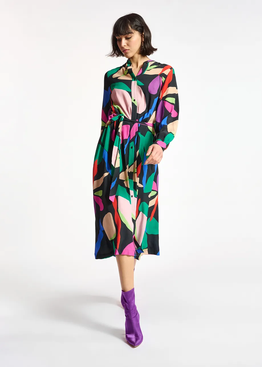 Zwarte hemdjurk met grafische print