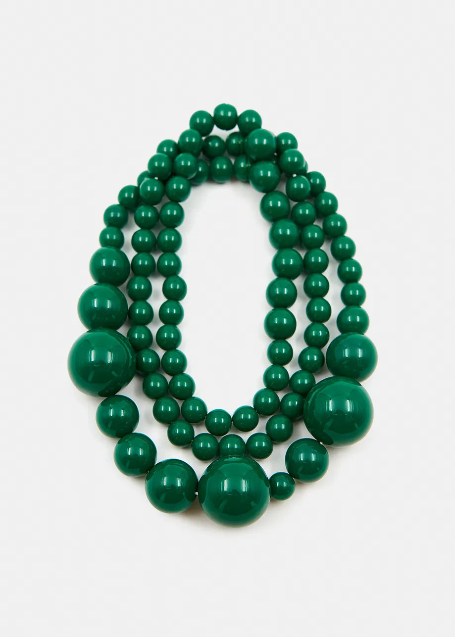 Collier de perles vert foncé