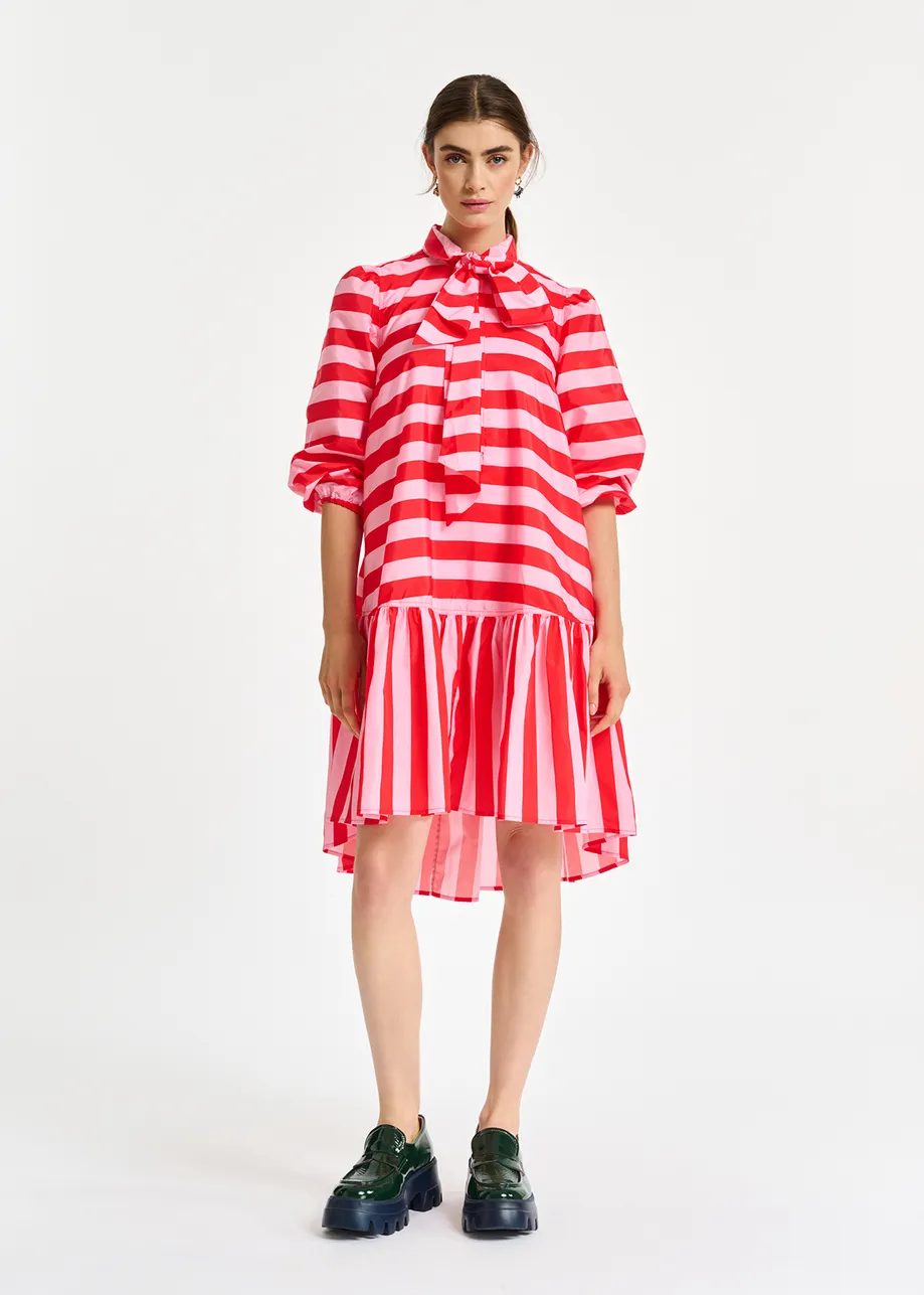 Mini robe oversize à rayures rouges et roses