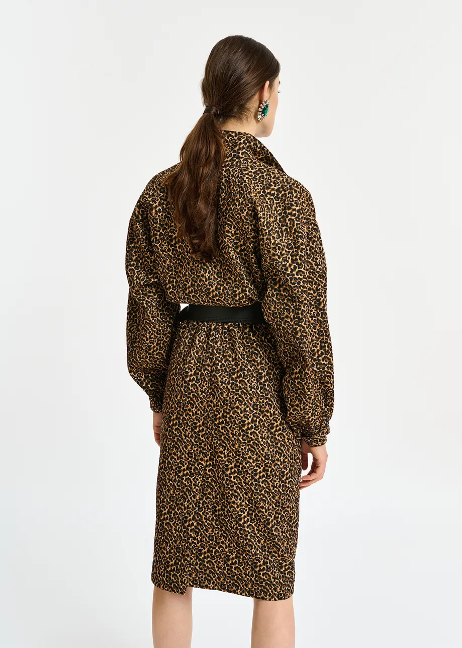 Jurk op knielengte in luipaardjacquard