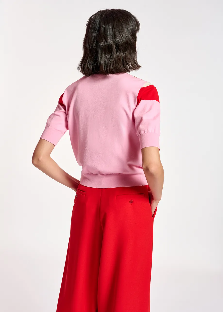 Gebreide polotop in roze, rood en bruin