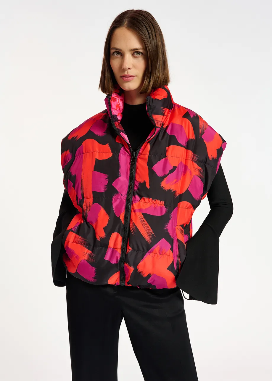 Multicolor printed reversible puffer vest