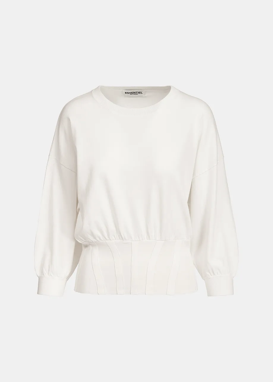 Pull blanc à taille cintrée