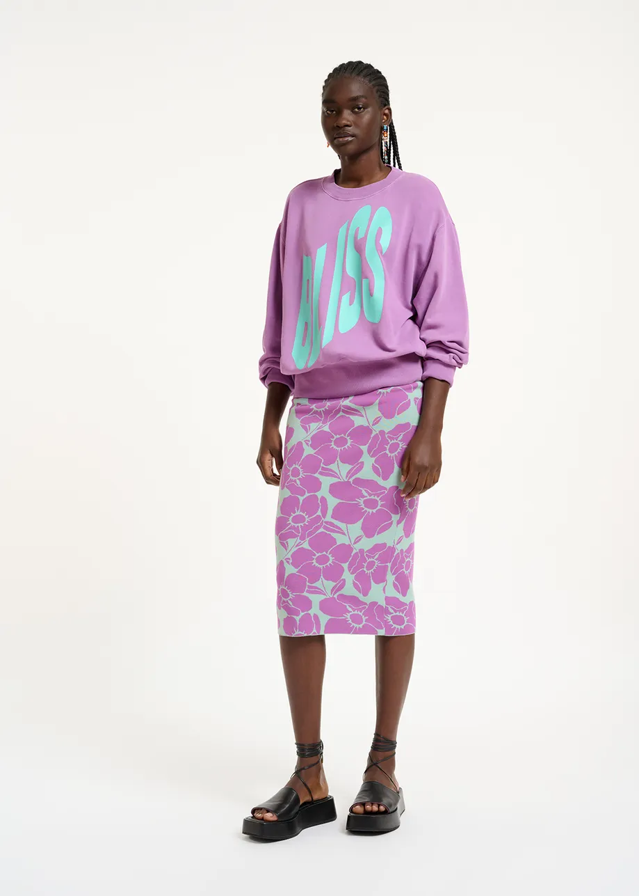 Paarse biokatoenen sweater met tekst