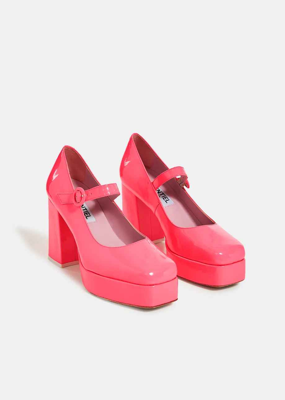 Roze plateaupumps van gepatenteerd leer