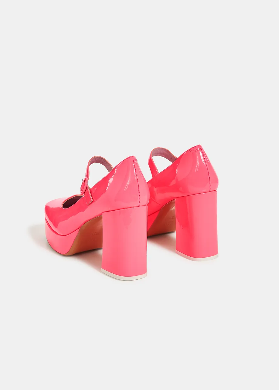 Pink patent-leather platform pumps