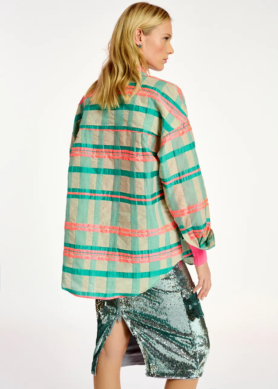 Light blue, turquoise and neon pink oversized shirt with check motif