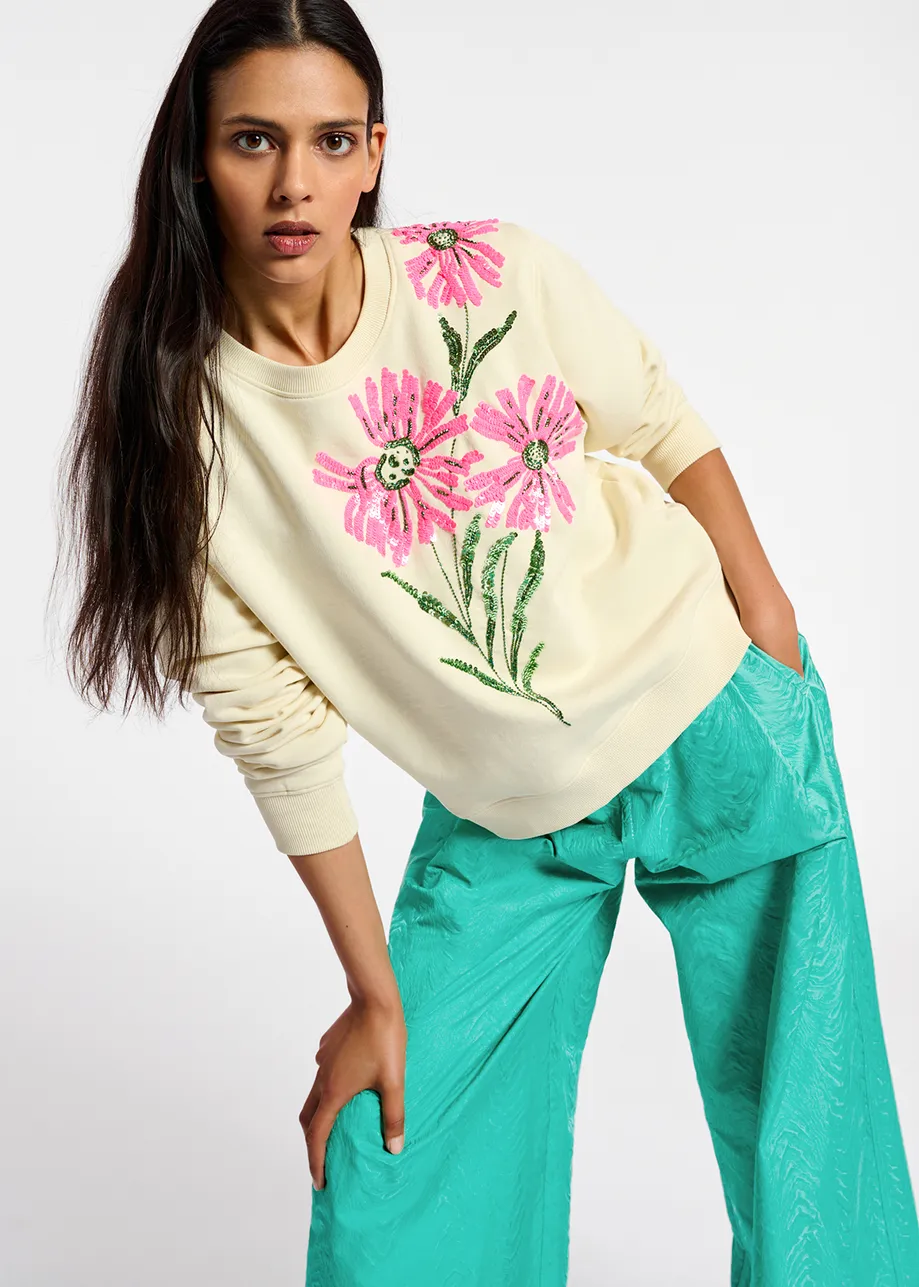 Ecru sweatshirt with floral sequin embroideries