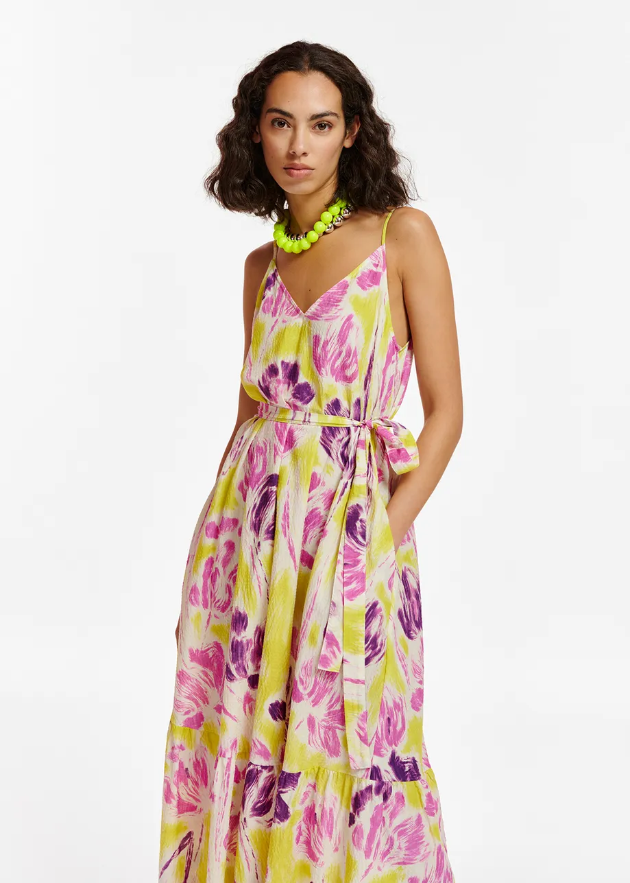 Maxi robe caraco à imprimé fleuri jaune et violette
