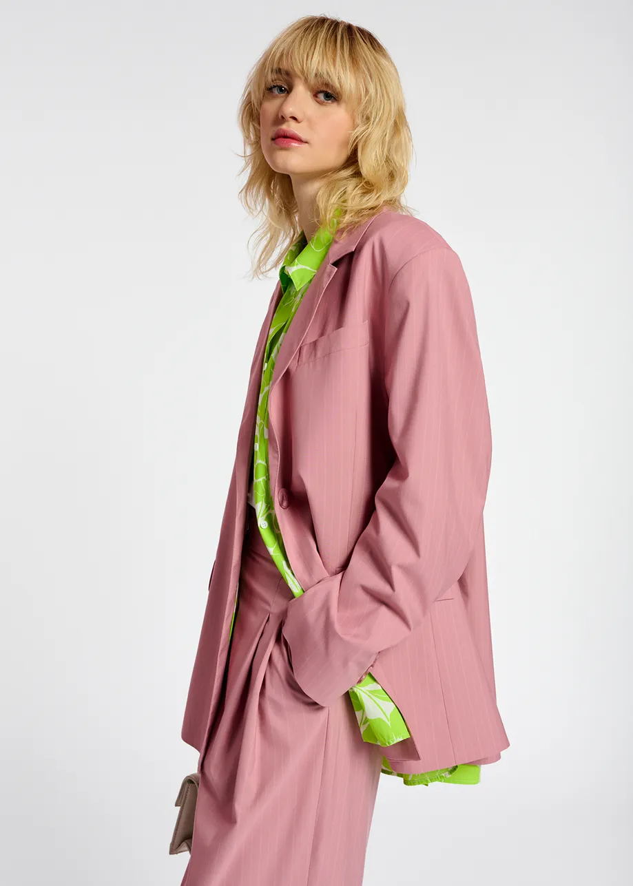 Roze oversized blazer met krijtstreepjes