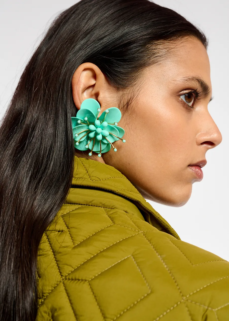 Turquoise bloemoorbellen