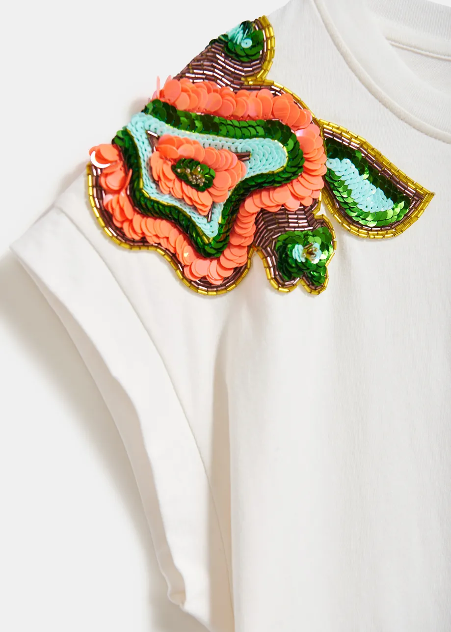 White T-shirt with embellished cap sleeves