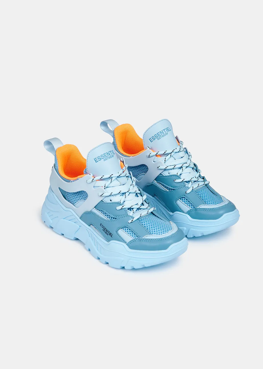 Lichtblauwe sneakers met chunky zool