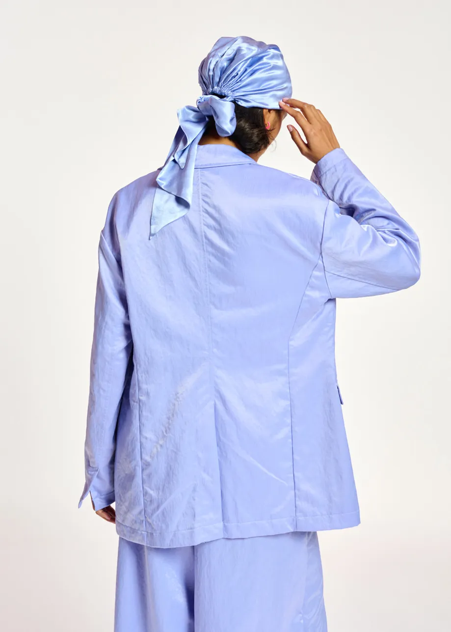 Light blue single-breasted satin blazer