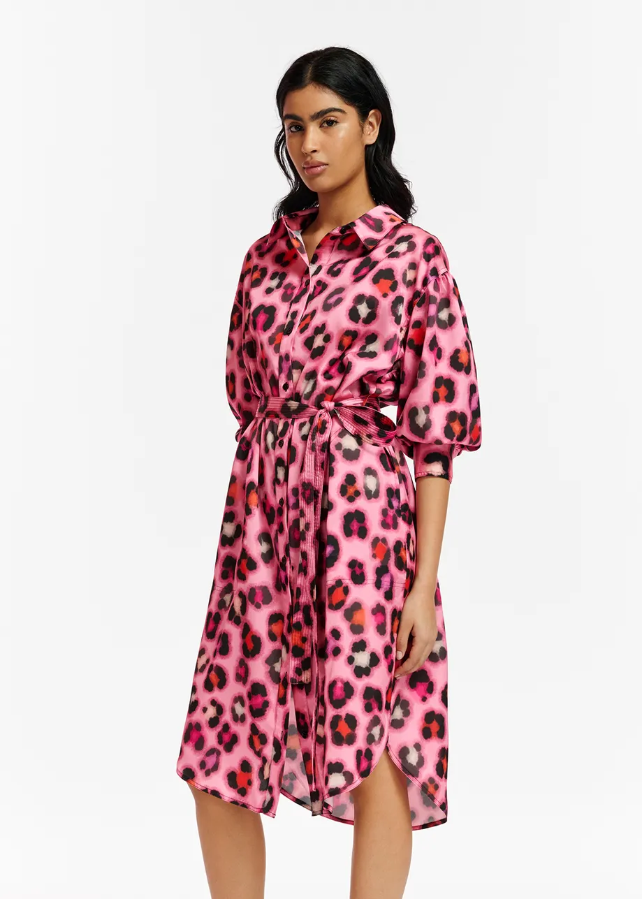 Pink knee-length shirt dress with multicolor leopard print