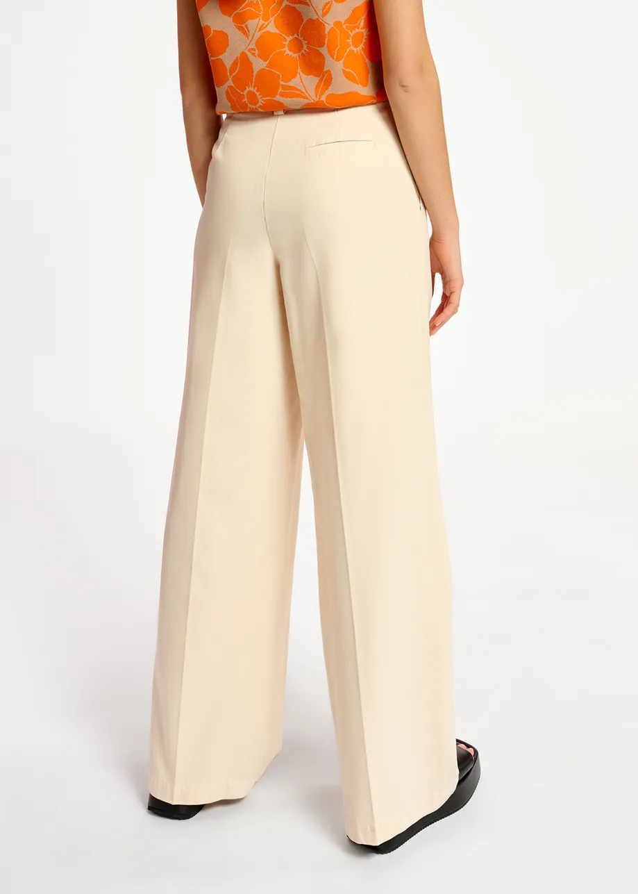 Ecru straight-leg pants