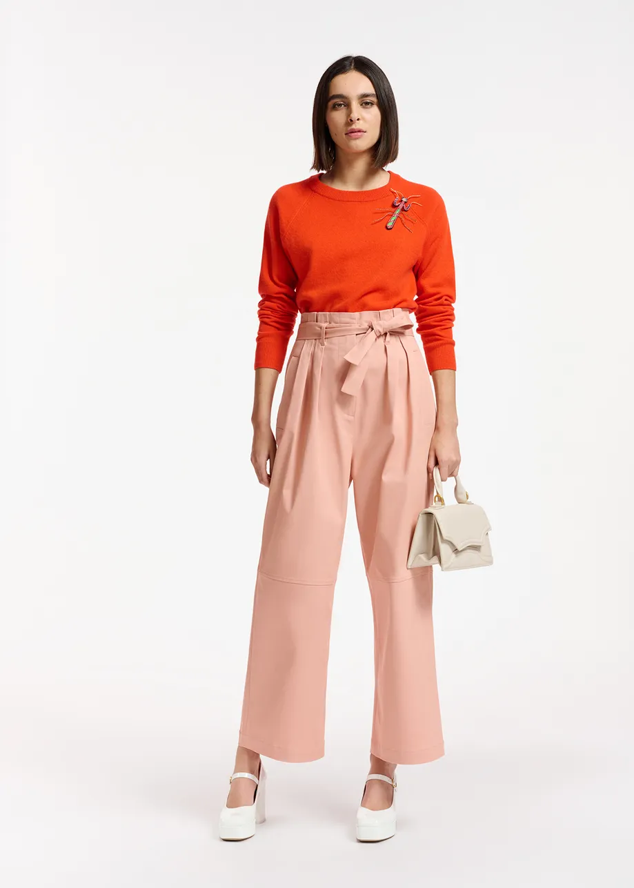 Pantalon droit rose avec ceinture