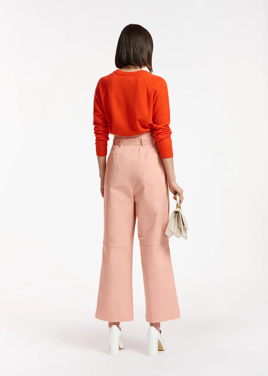 Pantalon droit rose avec ceinture