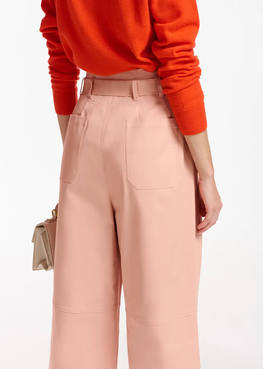 Pantalon droit rose avec ceinture