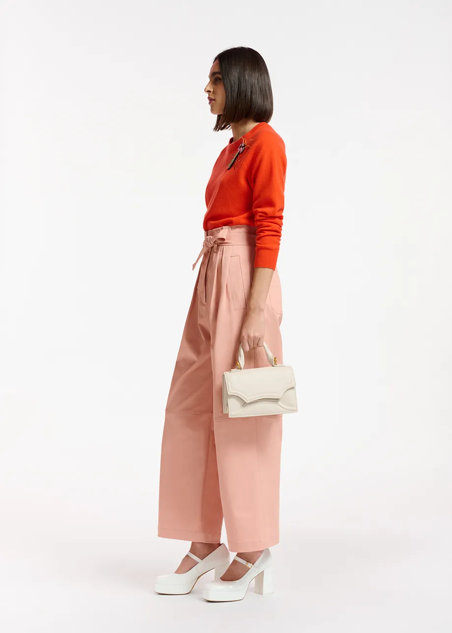 Pantalon droit rose avec ceinture