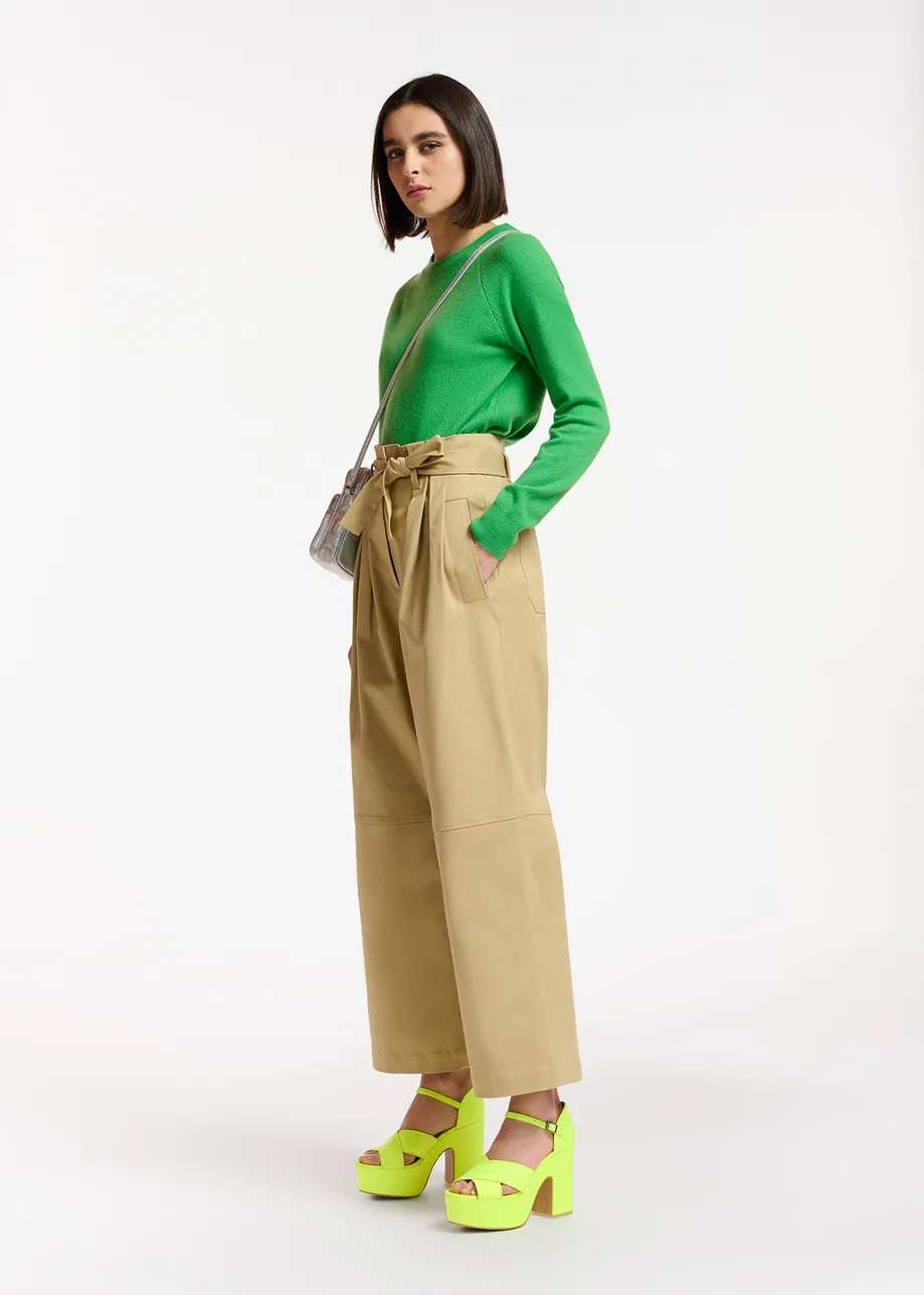 Pantalon droit beige avec ceinture