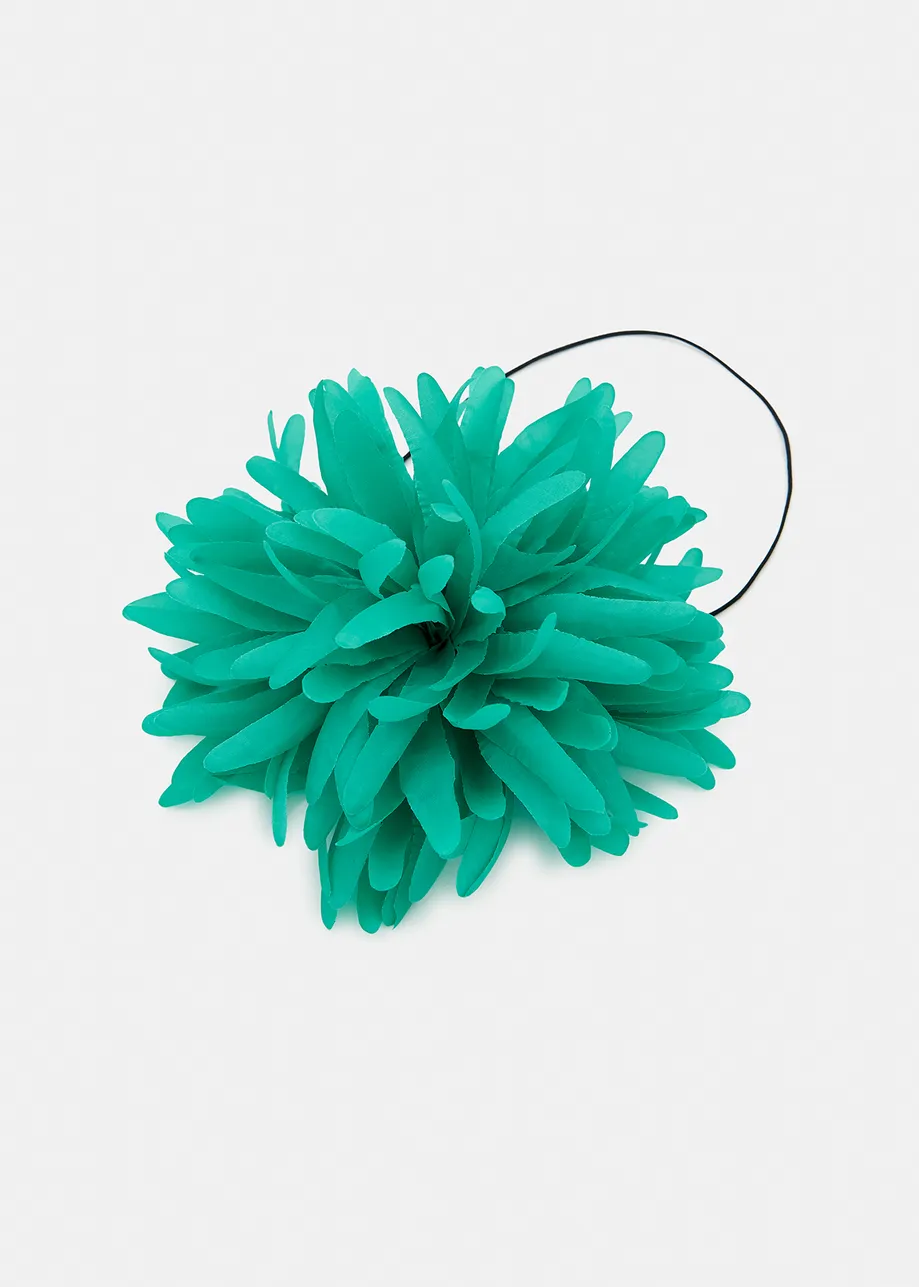 Turquoise flower-shaped brooch