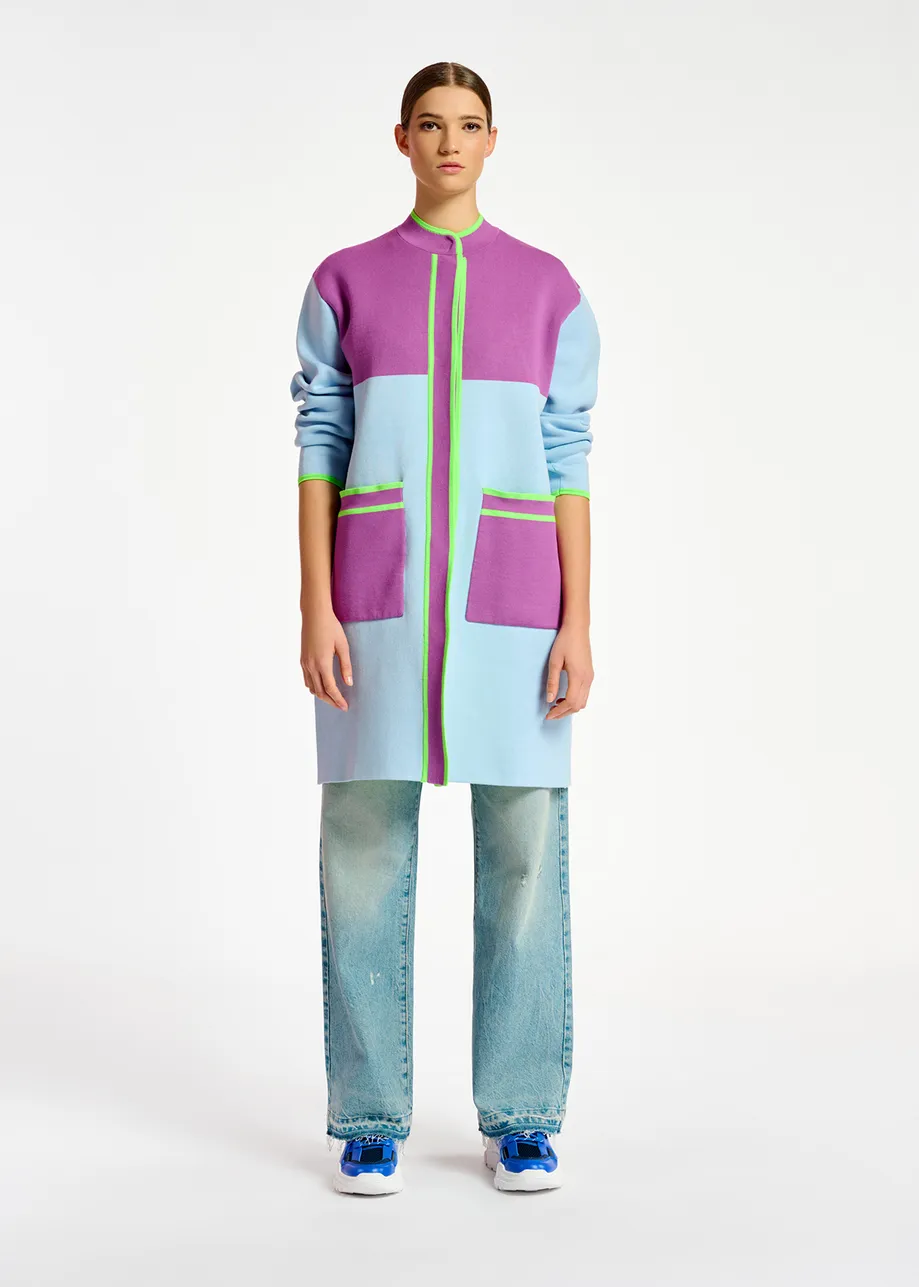 Manteau oversize en tricot bleu clair