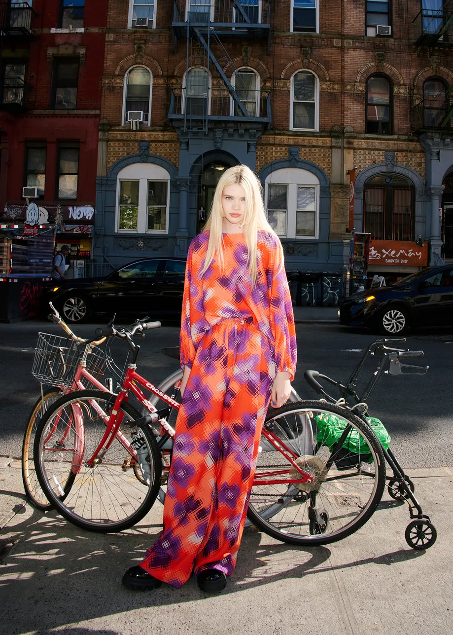 Orange, purple and off-white wide-leg pants