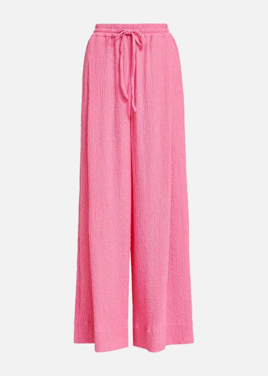 Pink wide-leg seersucker pants