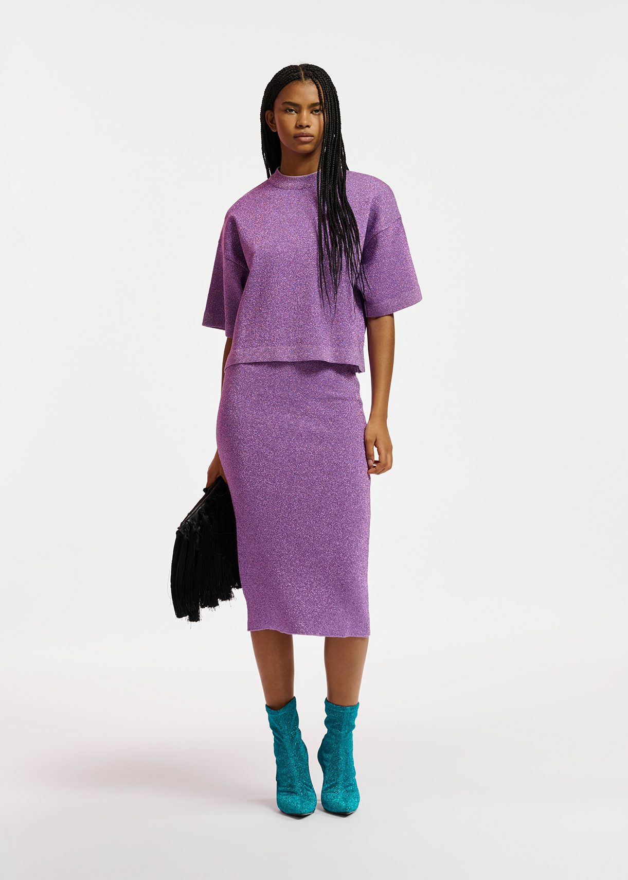 Knitted midi outlet skirt and jumper