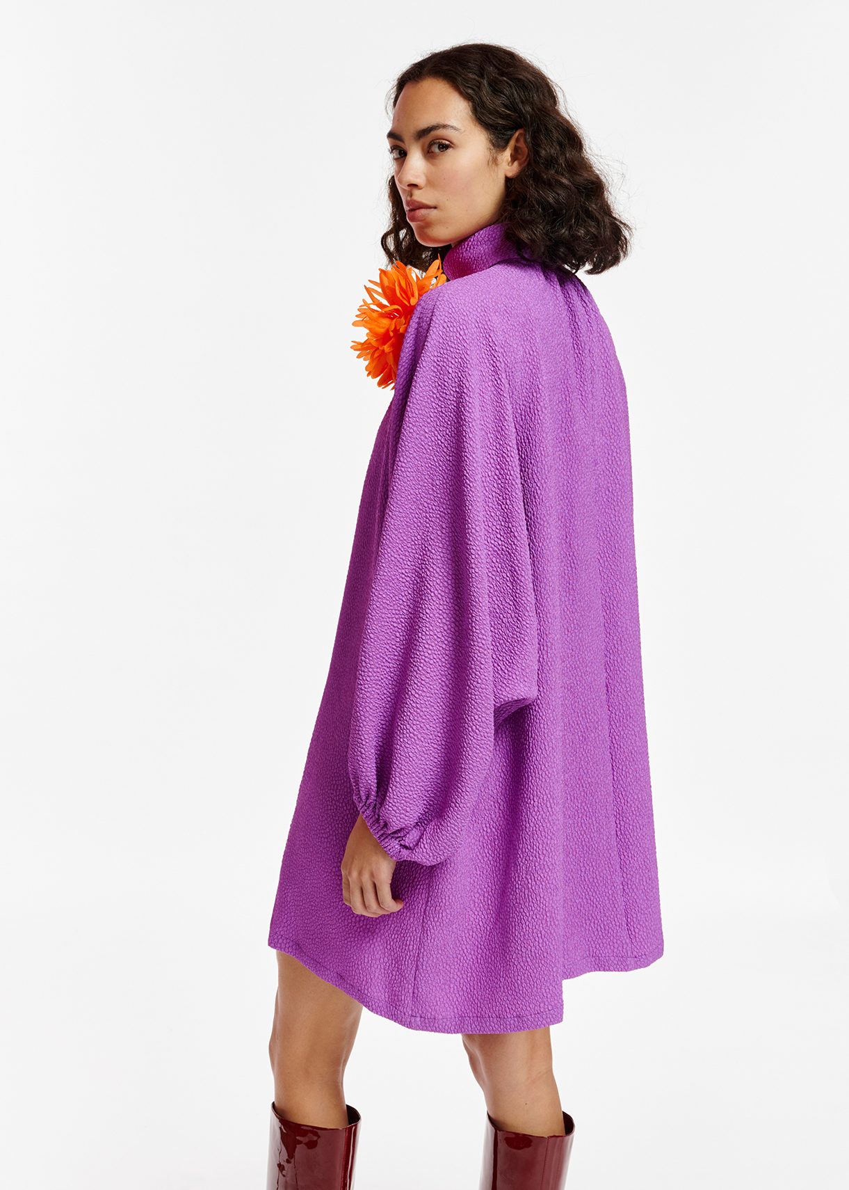 Purple dress with stand up collar Essentiel Antwerp Belgium