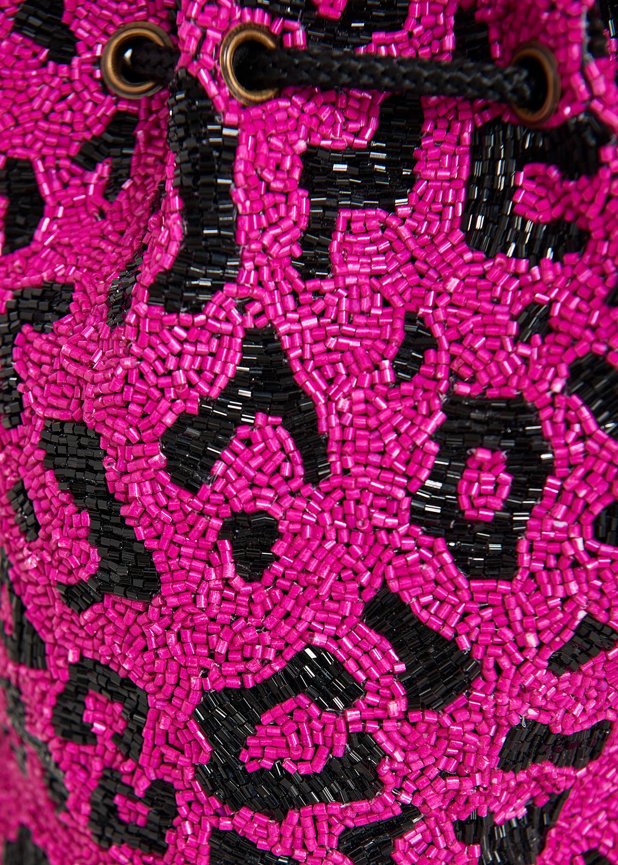 Fuchsia bead-embellished mini bag with leopard motif | Essentiel