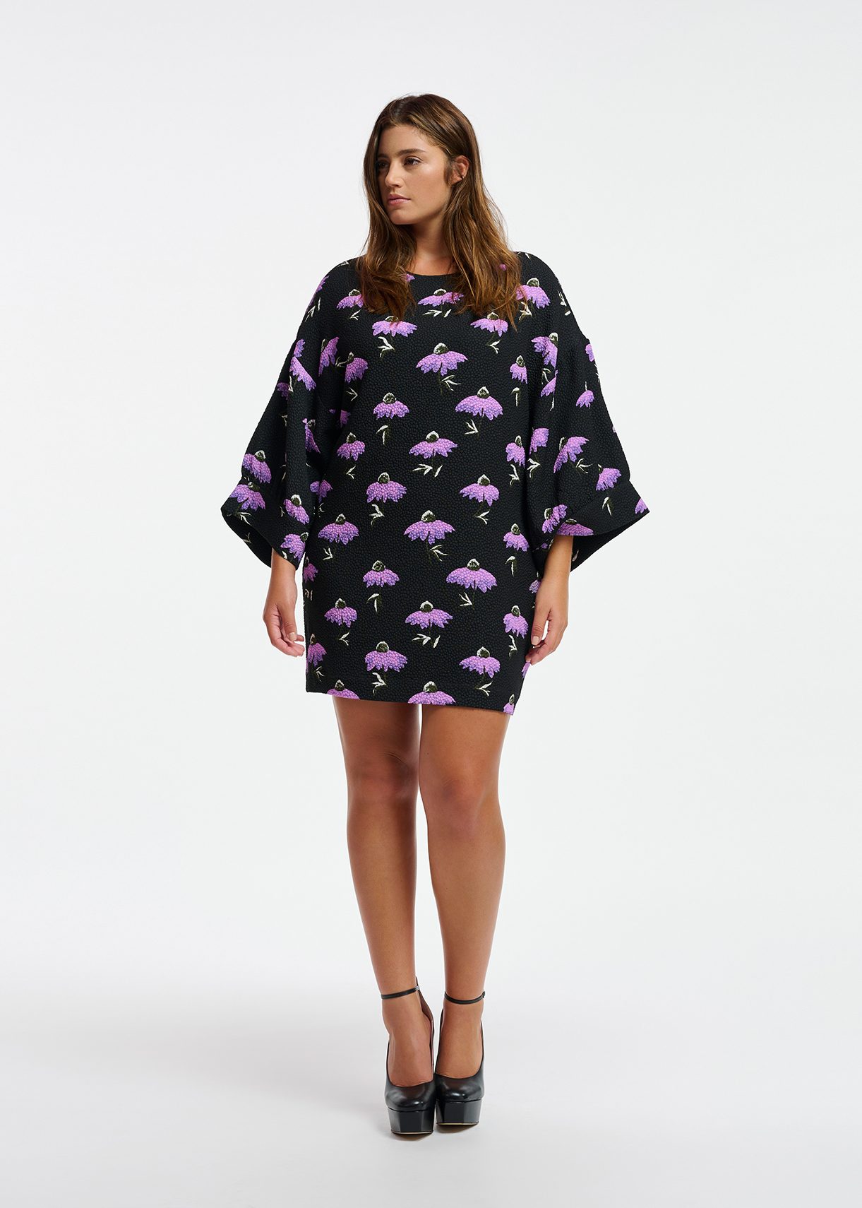 Robe noire imprimé fleuri hot sale