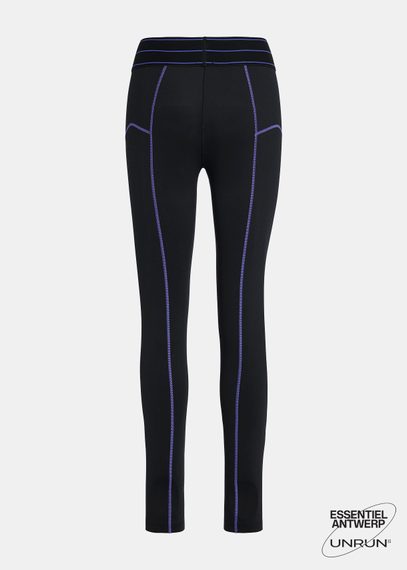 Zwarte sportlegging - samenwerking met UNRUN