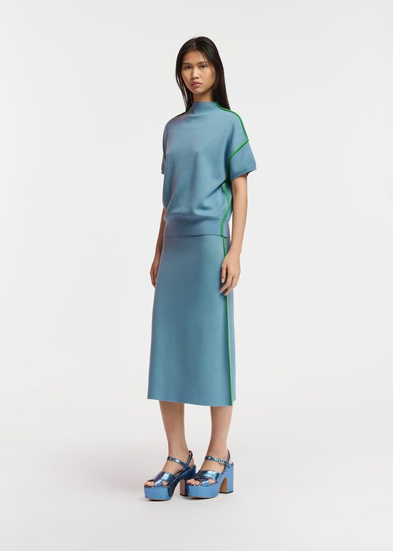 Blue short-sleeved sweater with green piping