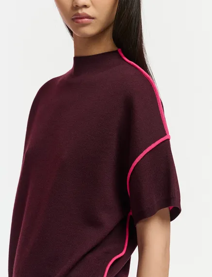 Burgundy short-sleeved sweater with neon pink piping