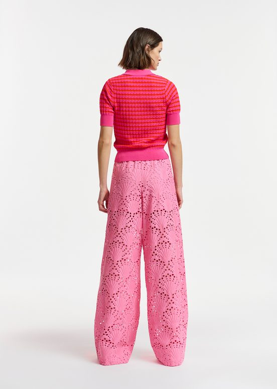 Pantalon rose en broderie anglaise de coton