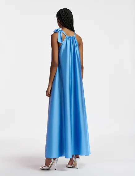 Robe maxi bleue à encolure américaine