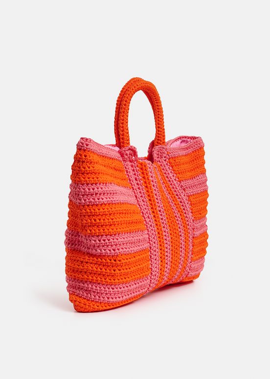 Roséfarbene und orangene, gehäkelte Shopper-Tasche