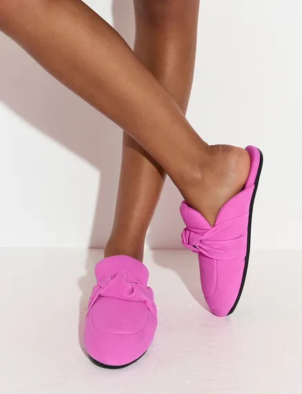 Pink knot-detailed suede leather slippers