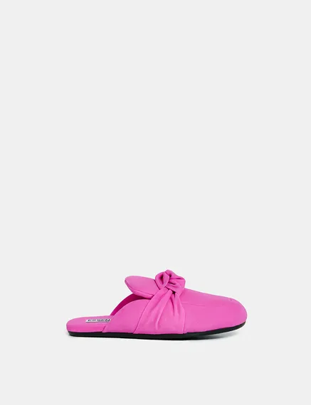 Pink knot-detailed suede leather slippers