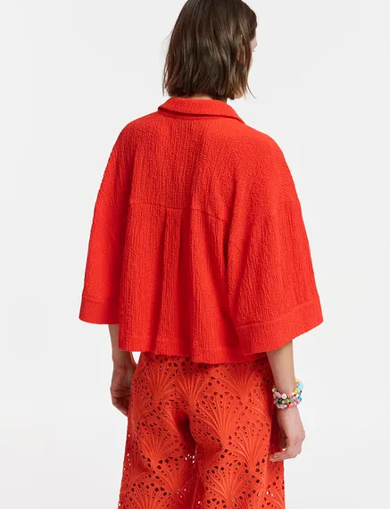 Red seersucker cropped shirt