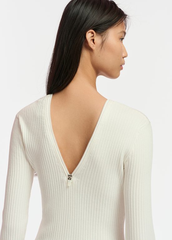 Pull en côtes blanc cassé avec zips