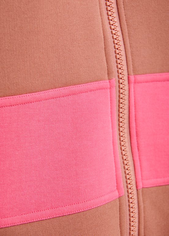 Vintage roze, roze en gebroken wit joggingvest