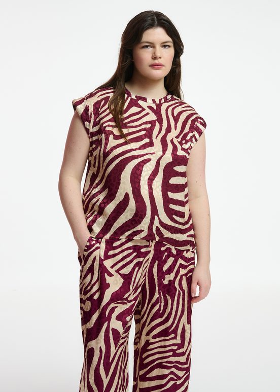 Top met bordeaux en ecru zebraprint