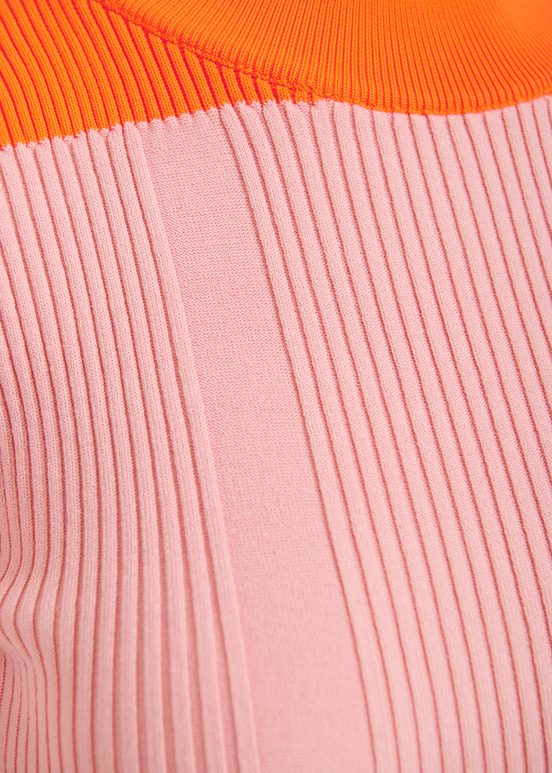 Pull en côtes vieux rose et orange