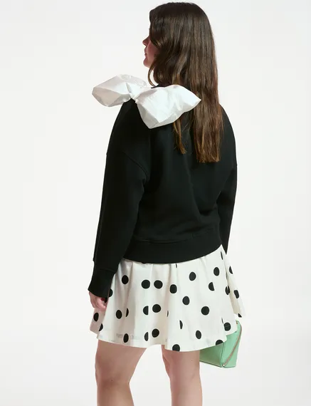 Black sweatshirt with white bow