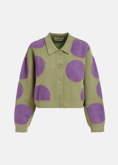 Veste en tricot kaki clair et violette à pois