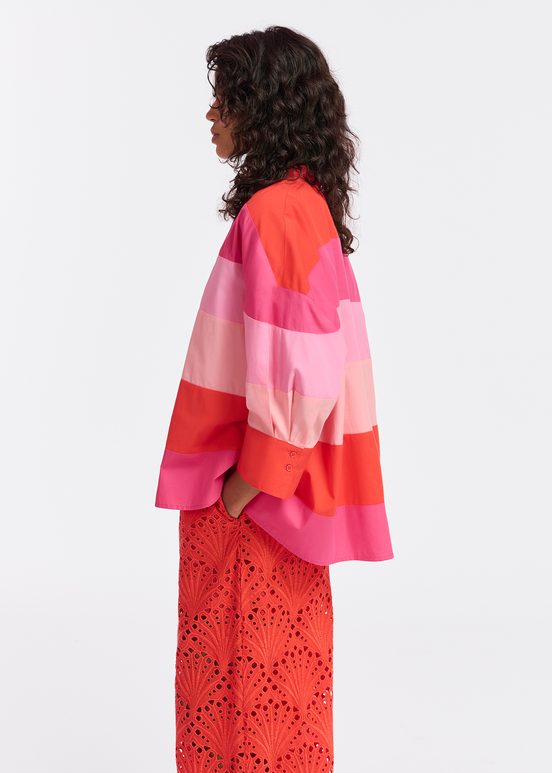 Lichtroze, roze en rood oversized hemd van katoen