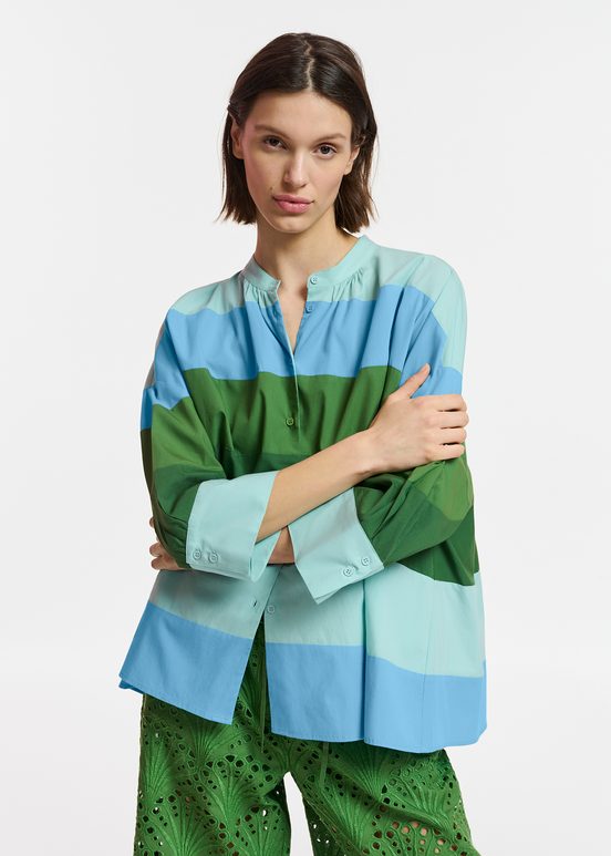 Chemise oversize en coton bleu clair, bleue et verte